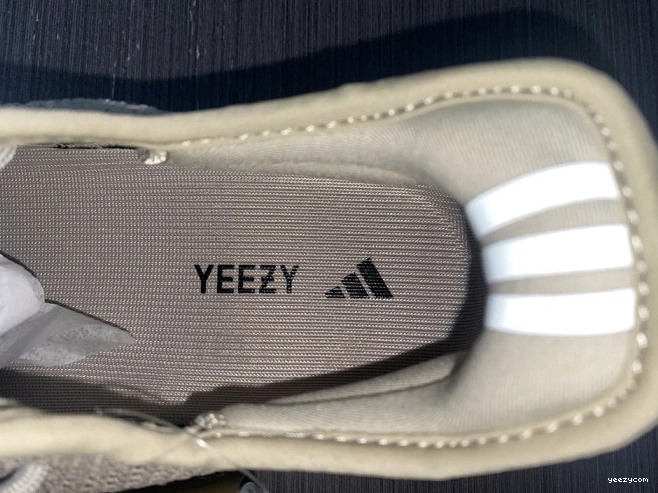 HP7870 Boost 350 Adidas Yeezy V2 Black Beige 0724